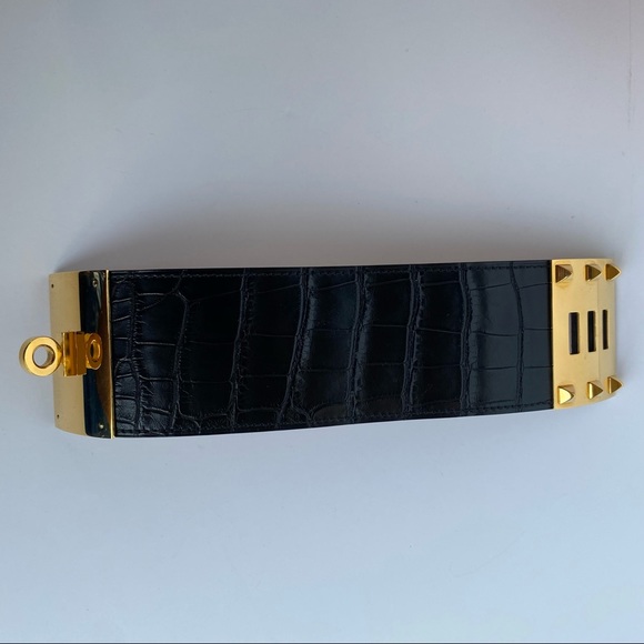 HERMÈS Kelly Dog Extreme cuff black alligator gold - Picture 7 of 9